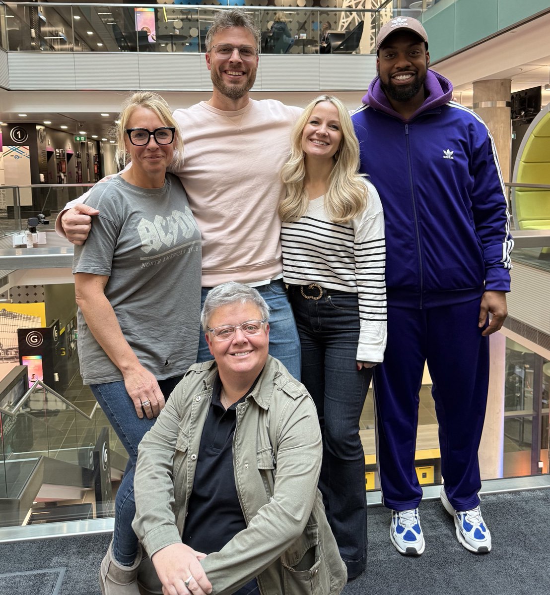 Fighting Talk (@fightingtalk316) on Twitter photo ๐จ On <a href="/bbc5live/">BBC Radio 5 Live</a> right now! ๐จ
๐๏ธ Joining <a href="/rickedwards1/">Rick Edwards</a> to try and win points for sporting punditry are:
๐ธ <a href="/GailEmms/">Gail Emms</a>
๐ฅ <a href="/LutaloMuhammad/">Lutalo Muhammad</a>
๐๏ธ <a href="/HollyHNews/">Holly Hamilton</a>
๐ค #SusieMcCabe
#BBCFightingTalk ๐จ On <a href="/bbc5live/">BBC Radio 5 Live</a> right now! ๐จ
๐๏ธ Joining <a href="/rickedwards1/">Rick Edwards</a> to try and win points for sporting punditry are:
๐ธ <a href="/GailEmms/">Gail Emms</a>
๐ฅ <a href="/LutaloMuhammad/">Lutalo Muhammad</a>
๐๏ธ <a href="/HollyHNews/">Holly Hamilton</a>
๐ค #SusieMcCabe
#BBCFightingTalk