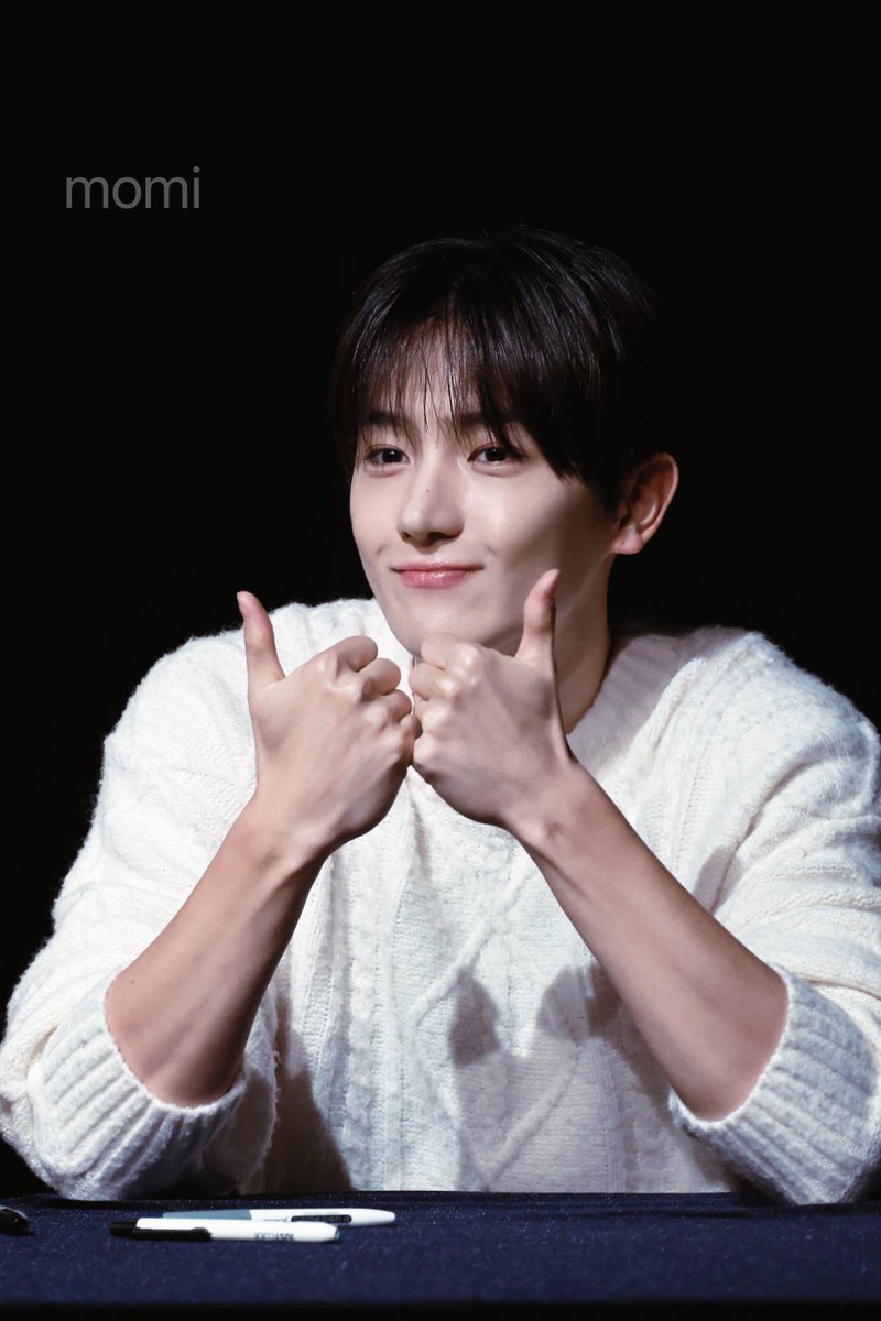 hj_moment913's tweet image. 20241128

#HYUNJAE #현재 #THEBOYZ #더보이즈