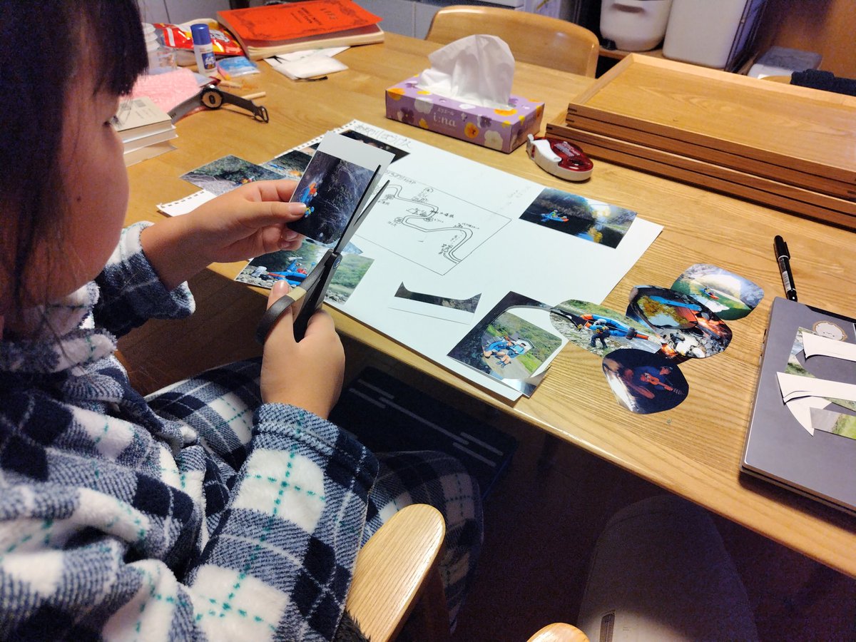 BlueNileGear's tweet photo. 親子探検パックラフトの報告書を二人で作成中😊

簡易マップはお父さん🗺️
写真のチョイス、配置を一緒にやって、あとはお任せしました🪇

子供なりの思い出や頑張りポイントが、改めて聞けて嬉しい😄

#パックラフト https://t.co/buS6Qaoqch