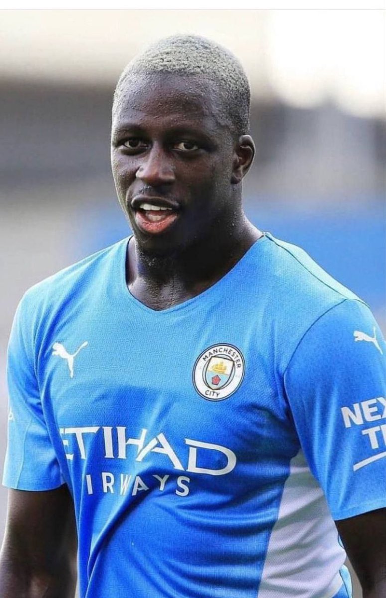 TrueGerman94155's tweet photo. Sextape du footballeur professionnel Benjamin Mendy 🥵🥵✴️ bonne levrette dans la douche 🤩🥰
Disponible ici 👇✨ 
https://t.co/OABlxBqcwM
https://t.co/OABlxBqcwM
#Election2024 
#Pushpa2TheRule 
#ベストアーティスト 
#sextape 
#France https://t.co/c0aLxQB7ME