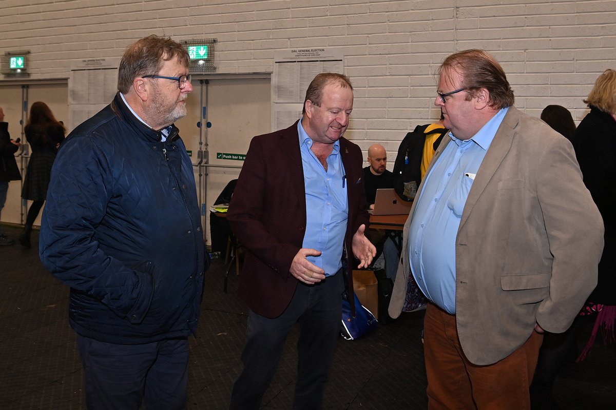 With 70% of the boxes open and tallied in #CorkSouthWest <a href="/HollyCairnsTD/">Holly Cairns TD</a> has overtaken <a href="/COSullivanTD/">Christopher O’Sullivan TD</a> - she is on 20%, he is on 19% and <a href="/MichaelC_IND_TD/">Michael Collins TD</a> is again in poll-topping position at 24% - if this continues, Holly is in a position to take the second seat. But, of course,