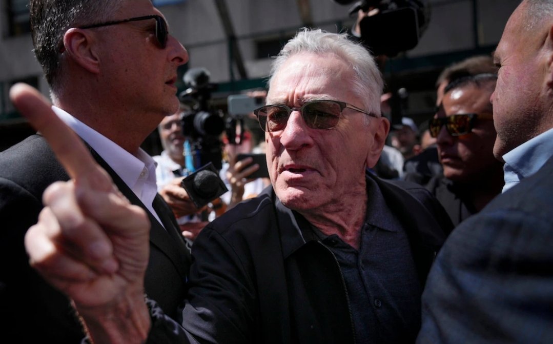 AJVenter7's tweet image. On a serious note......

How is #RobertDeNiro doing after the #USAElection2024, is he coping? 😆
