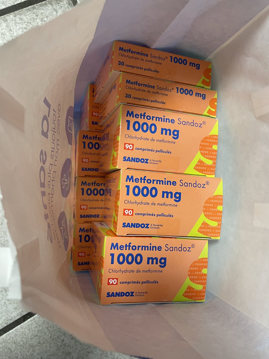 « Bonjour. Je vous ramène ça mon médecin m’a changé de traitement je n’en ai plus besoin. » 

7 mois de stock de médicaments qui partent à la poubelle… 😭😭