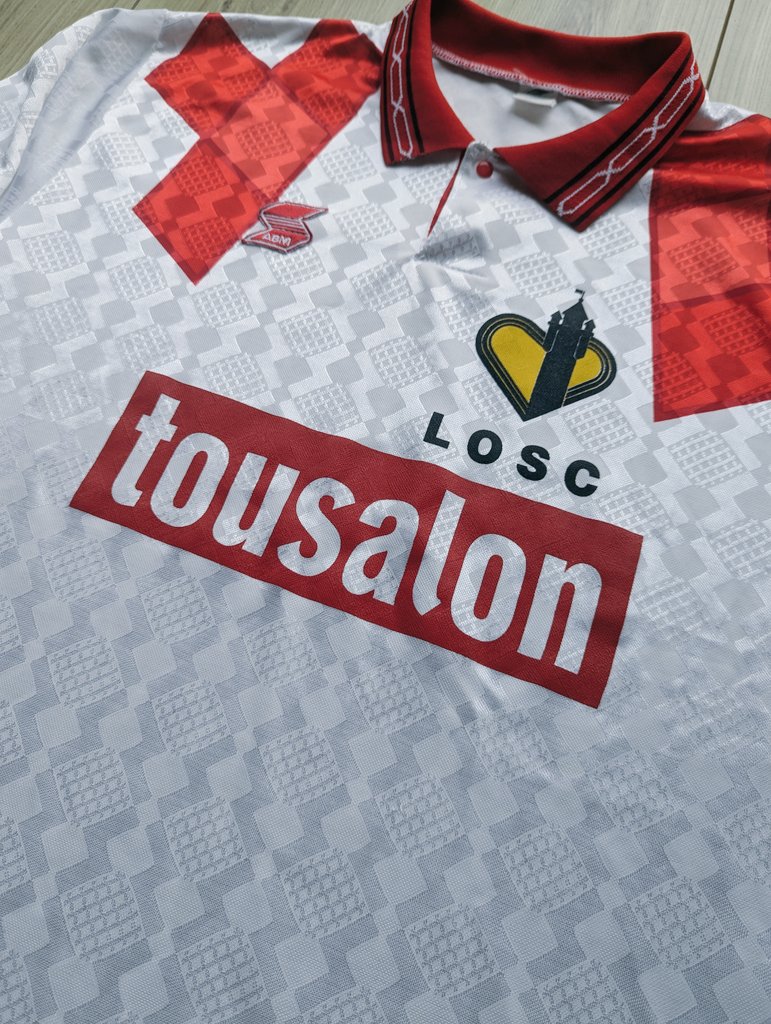 TomsFootyKits (@tomsfootykits) on Twitter photo A second amazing 🇫🇷 delivery today!
1994/95 LOSC LILLE home long sleeve
Another addition to my long sleeve ABM collection and what a shirt it is 😍
Cheers 🤝 <a href="/RetrOGFootball/">Retr⚽️riginalFootball</a> A second amazing 🇫🇷 delivery today!
1994/95 LOSC LILLE home long sleeve
Another addition to my long sleeve ABM collection and what a shirt it is 😍
Cheers 🤝 <a href="/RetrOGFootball/">Retr⚽️riginalFootball</a>
