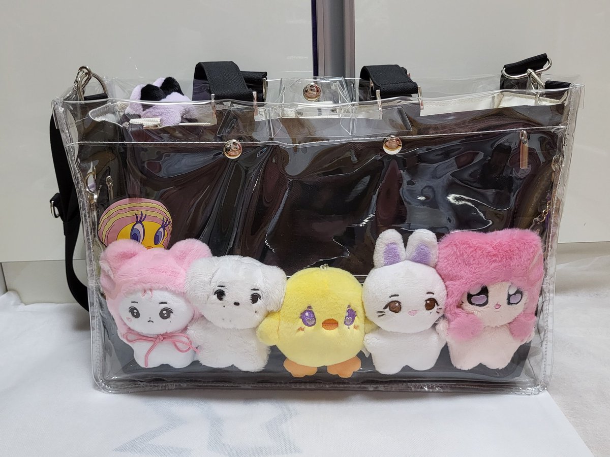 핑냥아 어서와 오래기다렸어🩷
이젠 내가 너에게 사랑을 줄게💘
맛있는것도 먹으러 가고
예쁜곳도 놀러가고
아이유 웅니도 보러가고
늘 함께하자💜

핑냥이가 진짜로
엄마를 너무너무 닮았어요!
예뻐서 깨물어 주고 싶어요🥹🩷
예쁜 핑냥이 감사합니다🫶💫
#사랑이_온거야_핑냥이_말이야