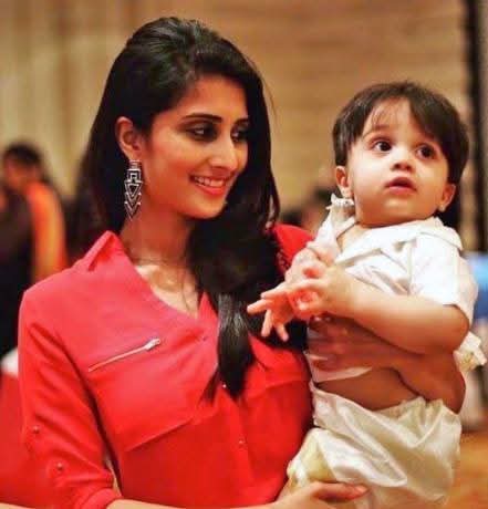 kayaldevaraj's tweet photo. #Throwback
2016 November 30th
Actress #Shamlee
#AdviKAjith #KuttyThala https://t.co/Kt6Mo3qryZ