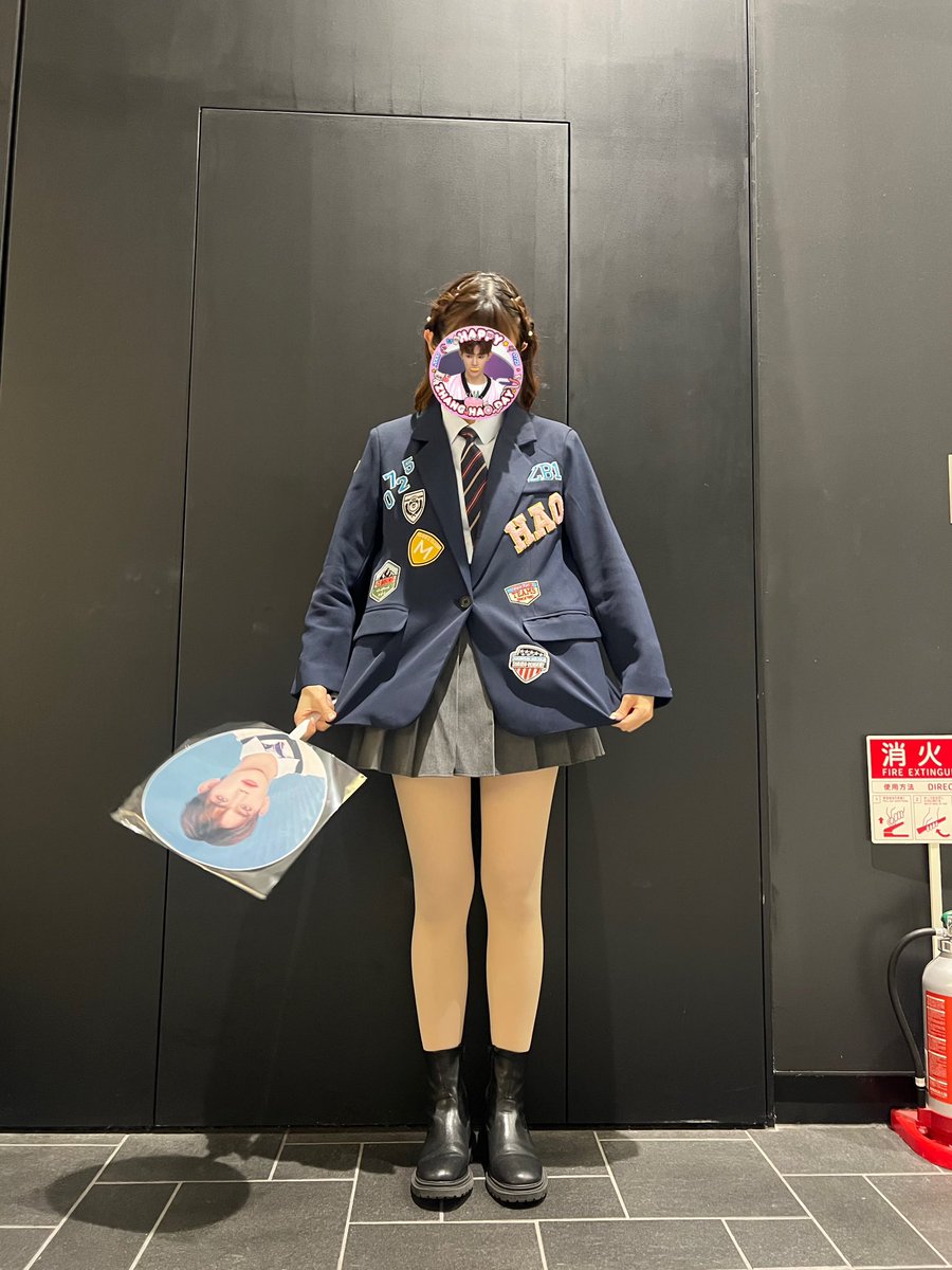 zb1_kae's tweet photo. 241129🌹
TIMELESS WORLDのハオ衣装まねっこ՞.ᓀ_ᓂ՞

この衣装で登場してくれた時は嬉しくて嬉しくて、、( ߹ᯅ߹ )幸
お揃いの格好で同じ空間におれたのが幸せすぎて、
わたしの目で見たあの瞬間全部の記憶を映像で残したいナ）Oo｡.（´-`） https://t.co/PojMLzPs4f