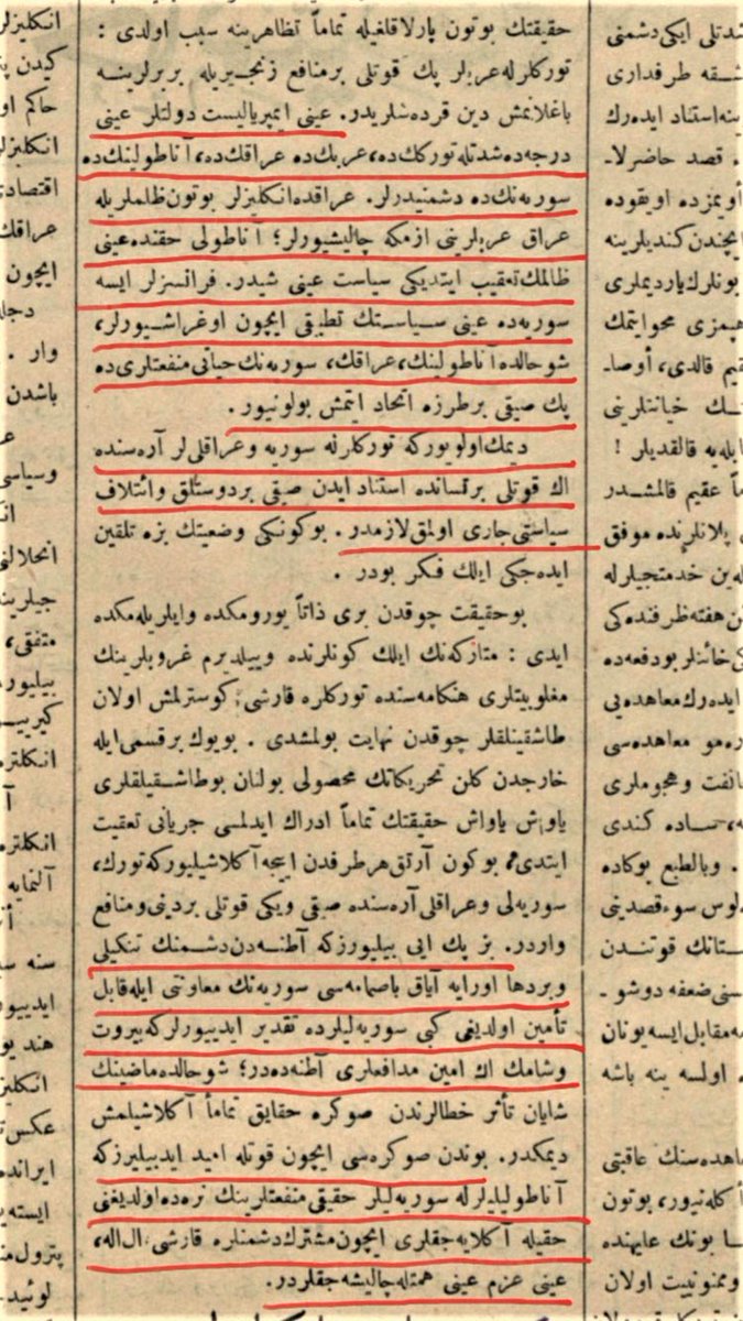 SMEYDAN's tweet photo. ASIL DÜŞMANI GÖRMEK!
(Atatürk'ün Ortadoğu Politikasından Ders Almak)

“Aynı emperyalist devletler aynı derecede şiddetle Türk’ün de Arap’ın da Irak’ın da Anadolu’nun da Suriye’nin de düşmanlarıdır..."

Atatürk'ün genelde Ortadoğu, özelde Suriye politikası da anti emperyalist çizgideydi. Atatürk, bölge ülkelerinin de emperyalizmin pençesinden kurtulup bağımsız olmalarına önem veriyordu. Bu kapsamda o ülkelerin parçlanmasını değil, toprak bütünlüğünü korumalarını istiyordu. 

Bu bağlamda 104 yıl önce, 23 Temmuz 1920'de, Mustafa Kemal Paşa'nın kontrolündeki Hakimiyeti Milliye gazetesinde yayınlanan ve bugüne de ışık tutan- ders niteliğindeki şu cümleler çok dikkat çekicidir:

 “Aynı emperyalist devletler aynı derecede şiddetle Türk’ün de Arap’ın da Irak’ın da Anadolu’nun da Suriye’nin de düşmanlarıdır. Irak’ta İngilizler bütün zulümleriyle Irak Araplarını ezmeye çalışıyorlar. Anadolu hakkında aynı zalimin takip ettiği siyaset aynı şeydir. Fransızlar ise Suriye’de aynı siyasetin tatbiki için uğraşıyorlar. Şu halde Anadolu’nun, Irak’ın, Suriye’nin hayati menfaatleri de pek sıkı bir tarzda birleşmiş bulunuyor. Demek oluyor ki, Türklerle Iraklılar ve Suriyeliler arasında sıkı bir dostluk ve uyum siyaseti gerekir. (...) Biz pekiyi biliyoruz ki Adana’dan düşmanın uzaklaştırılması ve bir daha oraya basmaması Suriye’nin yardımıyla mümkün olduğu gibi, Suriyeliler de takdir ediyorlar ki, Beyrut ve Şam’ın en sağlam savunmaları Adana’dadır. (...) Bundan sonrası için kuvvetle ümit edebiliriz ki, Anadolulularla Suriyeliler hakiki menfaatlerinin nerede olduğunu hakkıyla anlayacakları için müşterek düşmanlara karşı el ele aynı azim ve gayretle çalışacaklardır.”

 (“Suriye’de Fransızlar”, Hakimiyeti Milliye, 23 Temmuz 1920, s.2) Orjinali ekte👇