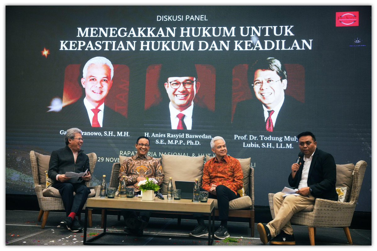aniesbaswedan's tweet photo. Turut bertukar gagasan dalam diskusi panel “Menegakkan Hukum untuk Kepastian Hukum dan Keadilan” di Rakernas Ikatan Advokat Indonesia (IKADIN) kemarin.

Mengingatkan kembali pentingnya integritas sebagai fondasi kepercayaan publik. Para pendiri republik kita dihormati bukan hanya karena intelektualitas, tetapi karena integritas mereka yang tak tergoyahkan. Ini yang harus kita kembalikan, termasuk di organisasi seperti IKADIN, agar keadilan benar-benar tegak.

Mari kita jadikan integritas sebagai panduan dalam setiap langkah, karena tanpa integritas, keadilan dan kesejahteraan hanya akan menjadi angan-angan.