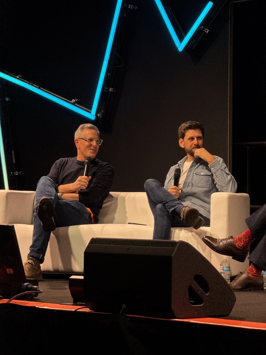 áine (taylor’s version) ❤️🔥 tweet media