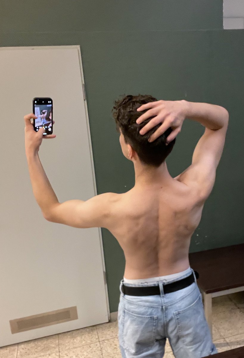 MasterJonny tweet media
