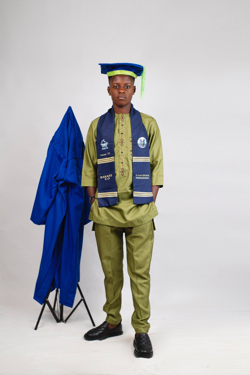 YecsBakare's tweet photo. Done with books😂.
I'm super grateful to God for this great achievement.
B. TECH ESTATE MANAGEMENT ✅ https://t.co/UOaCOOEg7p