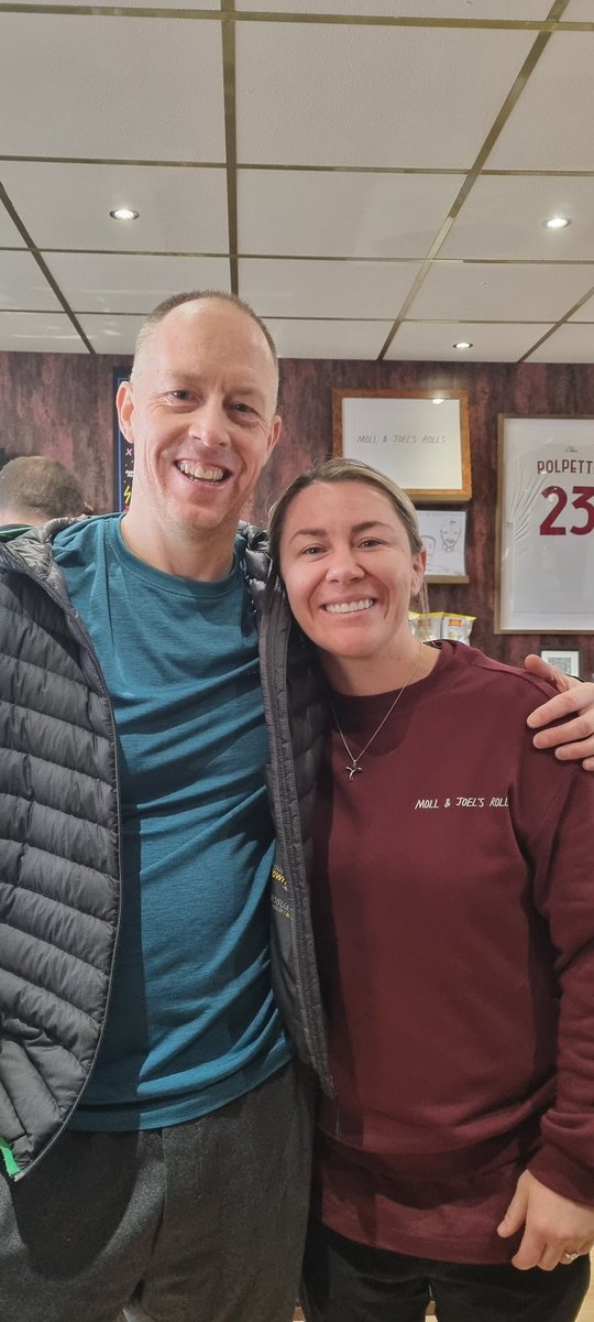oconnormark75's tweet photo. Good luck with Moll &amp; Joel's Rolls, great to meet you, couldn't resist having a meatball sandwich with the actual @MeatballMolly 

Keep up the good work as a fighter and all you do for the city 💪 https://t.co/K6J11KJgTK