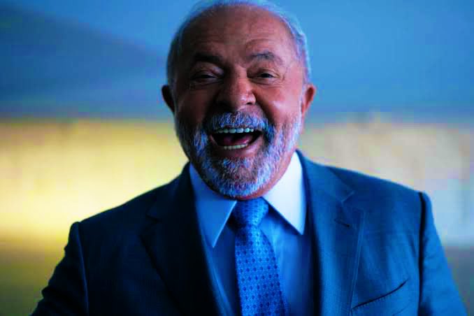 NewsLiberdade's tweet photo. 🚨URGENTE - Governo Lula vai acabar com a isenção de imposto e taxará quem tem Câncer, HIV e Tuberculose! https://t.co/6mW370pM1o