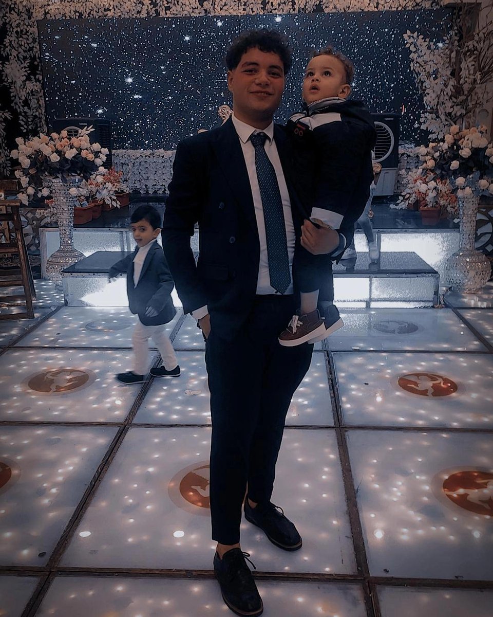 ElHEMA18's tweet photo. 🕴️📷 https://t.co/YBONzRxvn0