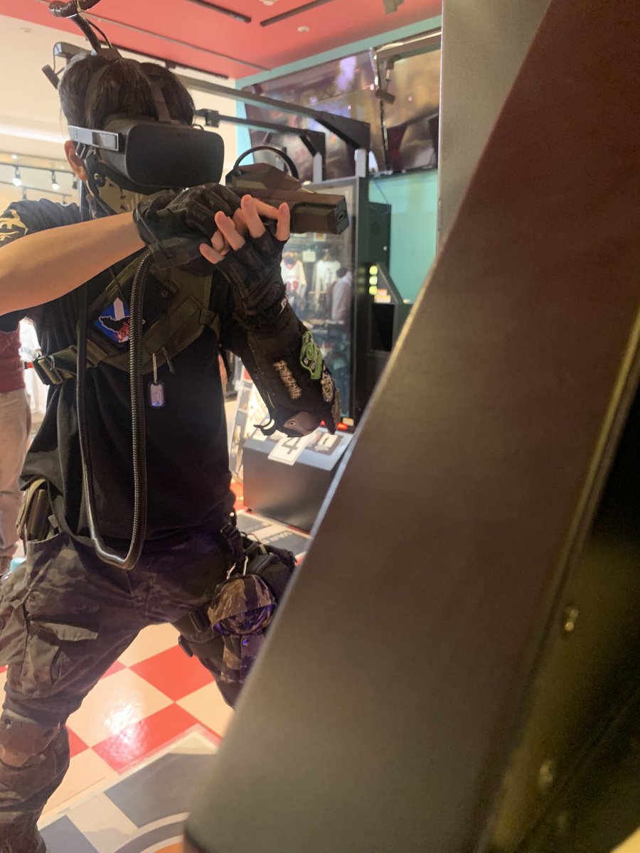 FENRIR_RIRTIME's tweet image. #アルシェ大宮 での #VARBOX イベントおつかれさまでした！めちゃめちゃ楽しかった！
久しぶりの方にお会いできたり、初プレイの方に面白いって言ってもらえたり、イベント中ずっとニヤニヤしてました。笑
来週は台湾の選手と交流戦なのでワクワクです！
ミルクティーいっぱい買っておかなきゃっ！