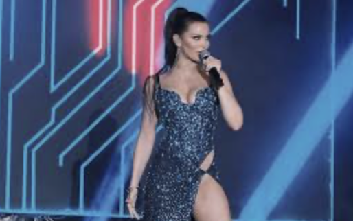 Fun_Viral_Vids Wow, so now you know............... Milica Pavlovi is a Swiss-born Serbian singer. She came to prominence as a contestant on the singing competition show Zvezde Granda in 2011. Pavlovi has released Fun_Viral_Vids Wow, so now you know............... Milica Pavlovi is a Swiss-born Serbian singer. She came to prominence as a contestant on the singing competition show Zvezde Granda in 2011. Pavlovi has released