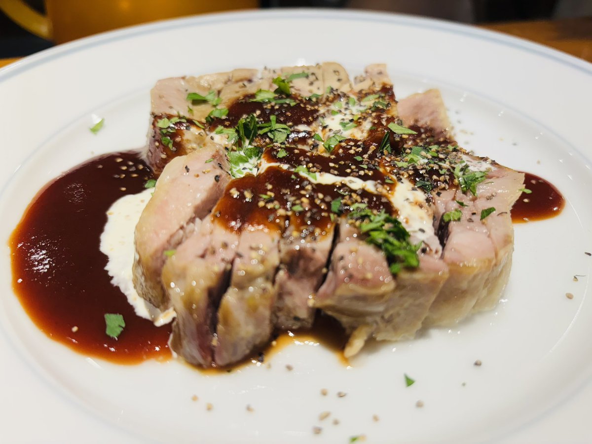 skrtjn's tweet photo. アンナアンナさんで定食。一部メニューに変更あり宇宙。 #アンナアンナ #定食 #洋食 #コースメニュー #帯広 https://t.co/j8RgcjR4jC