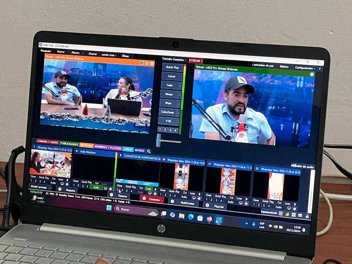 🧔🏻‍♂️ Alcalde en medios de comunicación 🎥🖥️

La tarde de este viernes el burgomaestre <a href="/AlexisMatuteEC/">Alexis Matute 🇪🇨</a> participó de una amena entrevista con el Círculo de Medios Digitales de Quevedo donde dialogaron sobre importantes proyectos y gestiones para la ciudad.