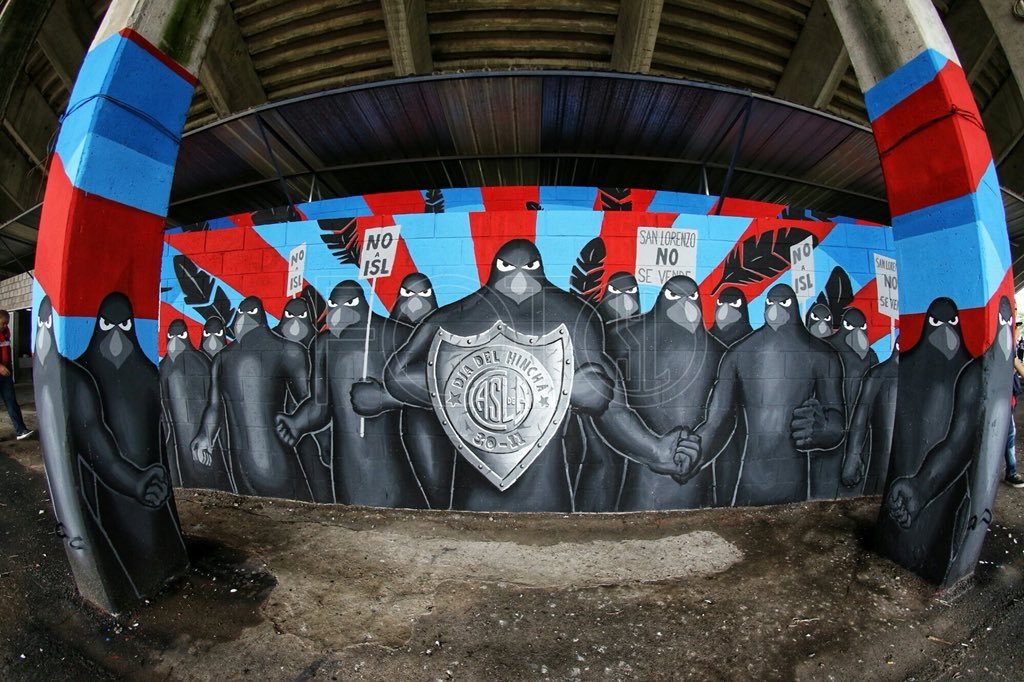 FELIZ DIA DEL HINCHA DE SAN LORENZO 
SIEMPRE CASLA NUNCA S.A 
NI OLVIDO NI PERDONO
30/11/2000 
SAN LORENZO NO SE VENDE