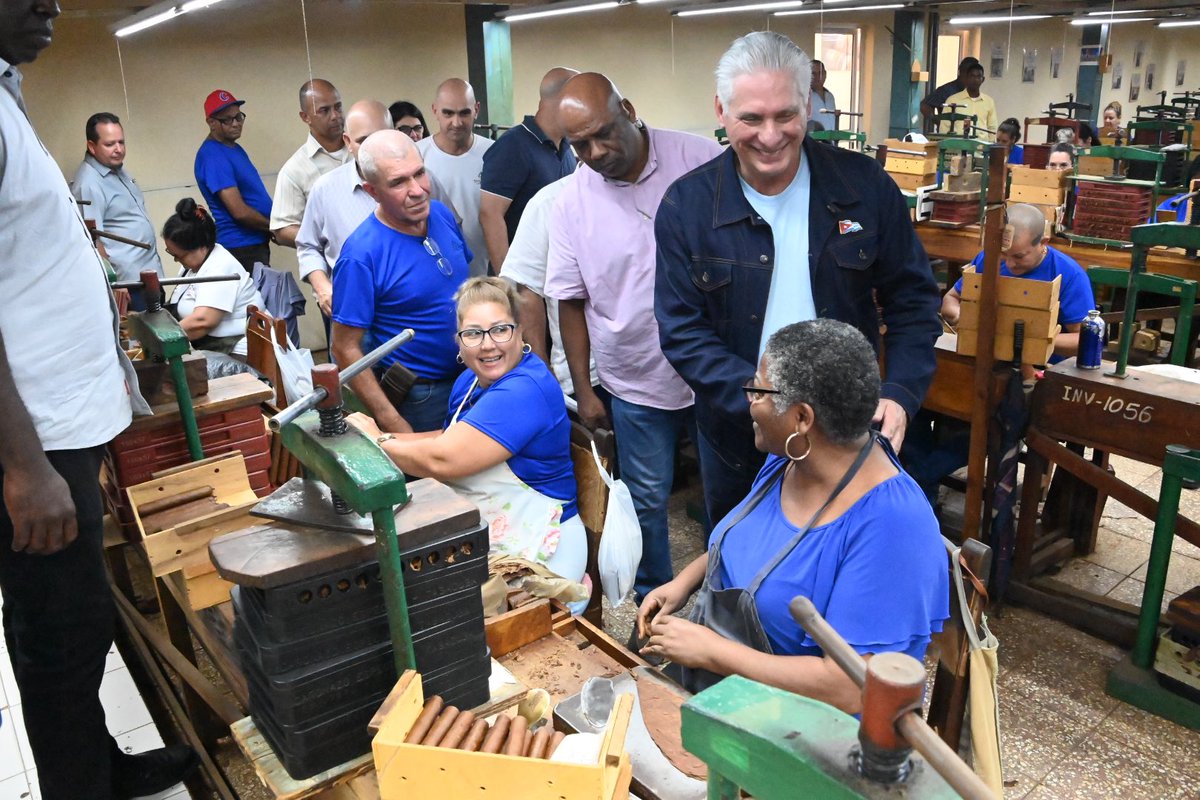 En los momentos tan difíciles de la #Cuba actual se han resuelto viejos problemas y se han encontrado diversas soluciones, lo cual prueba que hay sobrada capacidad para salir de las adversidades de hoy.

1/2