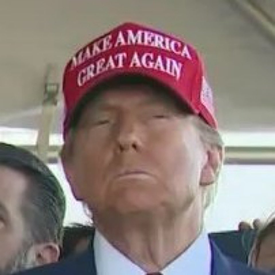 American Man tweet media