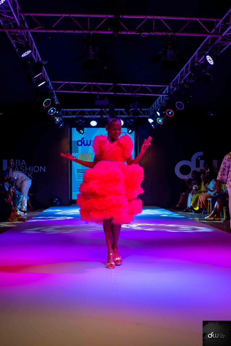 abafashionweek's tweet photo. Kweens &amp; Kings Bespoke wowed at #AbaFashionWeek2024 with elegant sequin ball gowns, blending royal grandeur with modern flair. Each bespoke piece radiated luxury, femininity, and event formality. True elegance on the runway!  

Sponsors;
@keystonebankng
@BetKingNG 
@PiseProject https://t.co/4UkQ8xNjjA