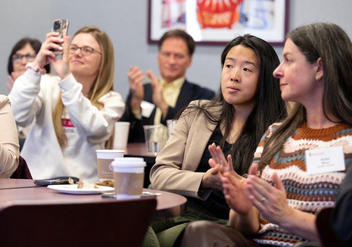 UWBusiness's tweet photo. Happy #SmallBusinessSaturday! DYK—the Wisconsin SBDC helps you start, manage, and grow your business with: 📊 Consultations 💰 Capital acquisition help 🏢 Startup assistance 👥 Job support 📅 Training
Explore free resources! https://t.co/zCdv5zdNve
#Entrepreneurship #Knowvember https://t.co/F307bWVxHN