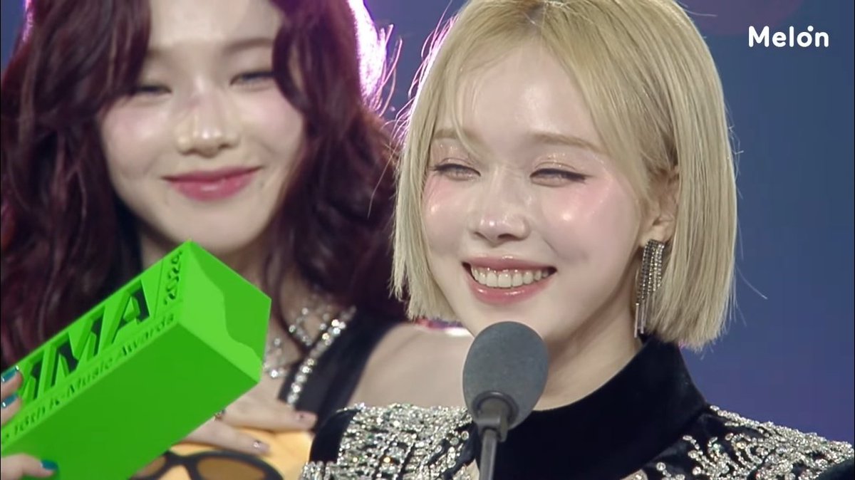 I DONT HAVE THE CLIP YET BUT I FOUND THIS SCREENSHOT IT WAS RLY CUTE