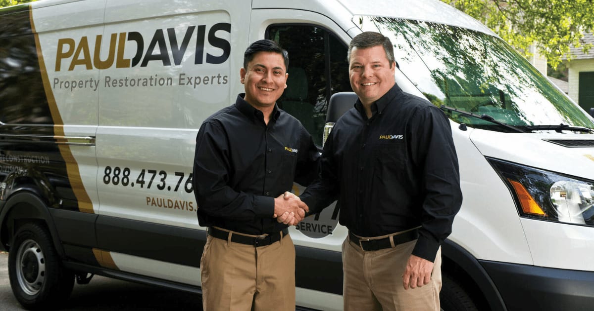 Supporting small businesses keeps our communities thriving! 🌟 This Small Business Saturday, join us in celebrating the hard-working entrepreneurs who make a difference every day.  💪💖 
tinyurl.com/25pvks3n
#SmallBusinessSaturday