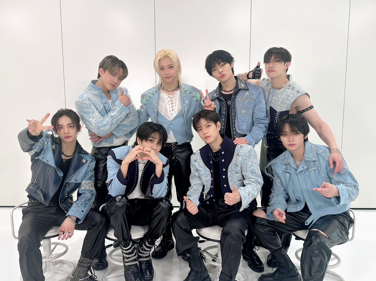 Stray_Kids_JP's tweet photo. STAY❣️

#ベストアーティスト で地上波初披露となった「GIANT」のパフォーマンスはいかがでしたか？👣😊
GIANTなスキズの世界観をお楽しみいただけたなら嬉しいです💓

#StrayKids
#スキズ
#スキズ_2nd_Album
#JAPAN_2nd_Album
#SKZ_GIANT https://t.co/SbRCocw5MG