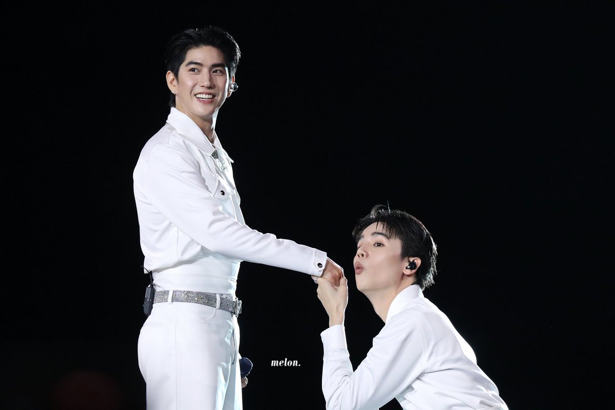 mni_melon's tweet photo. 241130 ✨

💍🥹

OUR LOVE IS JIMMYSEA

#GMMTVFandayinBKKxJS 
#sea_tawinan @Sea_tawinan 
#jimmyyjp @jimmyyjp_ 
#JimmySea #จิมมี่ซี https://t.co/31ufjdsFkP