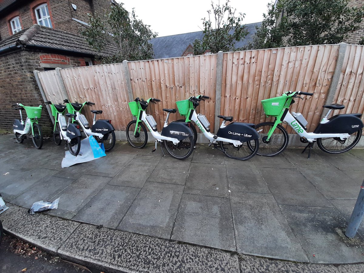 StMichaelsN22's tweet photo. @_LimeAID @haringeycouncil @limebike Six broken and punctured bikes still on Selborne Road.  Any updates on removal please? https://t.co/5Wl5IihvXw