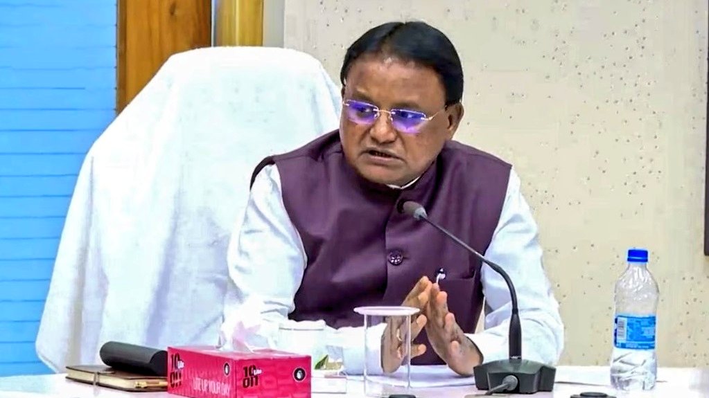 IndianTrendsHub's tweet image. 🚨The Odisha Government has approved industrial projects worth ₹1,36,622.24 crore, involving 74,350 individuals across various sectors!

🌟 Exciting times for growth and development! 🚀 

 #Odisha #IndustrialProjects #EconomicGrowth