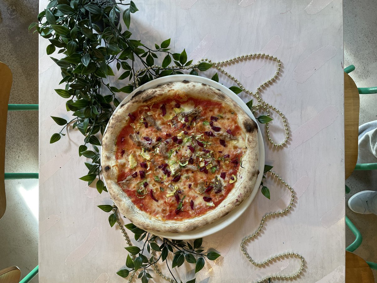 thelidocafe's tweet photo. CHRISTMAS PIZZA LAUNCH DAY! 

Our Christmas specials are finally here and they are not to be missed… they’re full of flavour and ready to be tasted

We have Confit Duck &amp; Stilton, Radicchio and Truffle Honey

Get these as a single pizza or as part of our £25 set menu 🤩

#pizza https://t.co/NEWFvBwWat