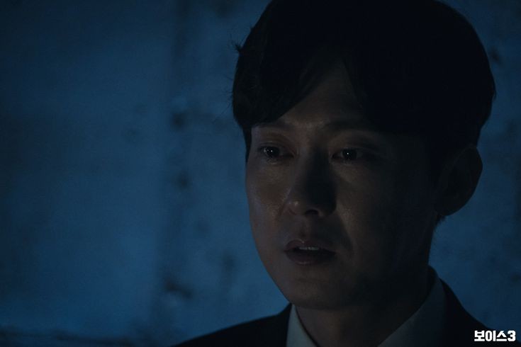 불 좀 키고 살아 얘

                                                    켰어 해가
                                                   안들어서 그래