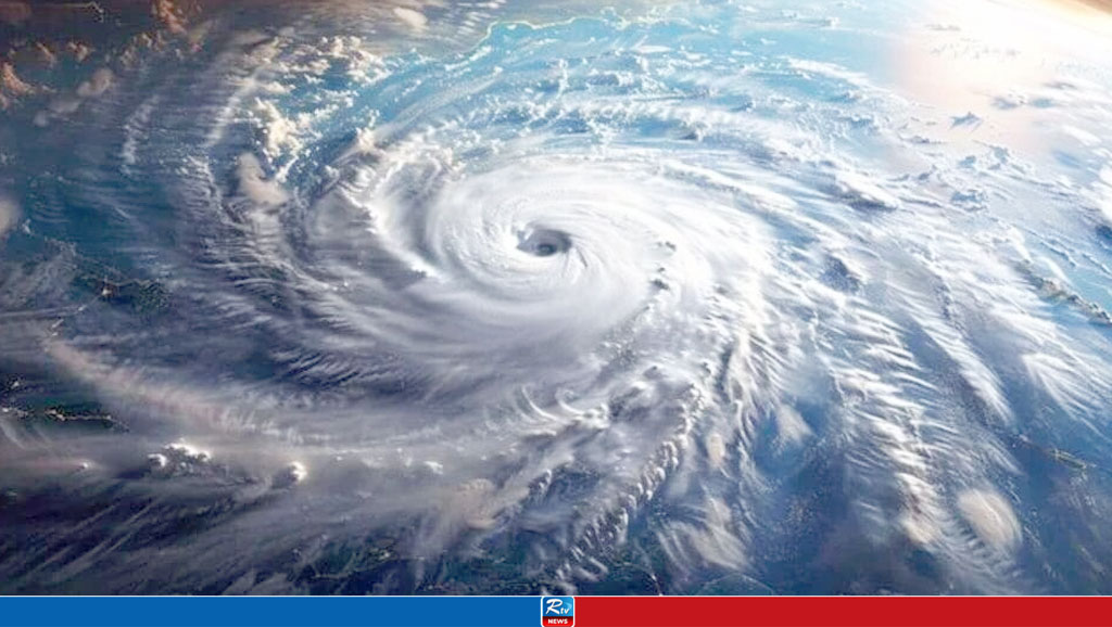 ঘূর্ণিঝড় ফিনজাল: সমুদ্রবন্দরে ২ নম্বর সংকেত