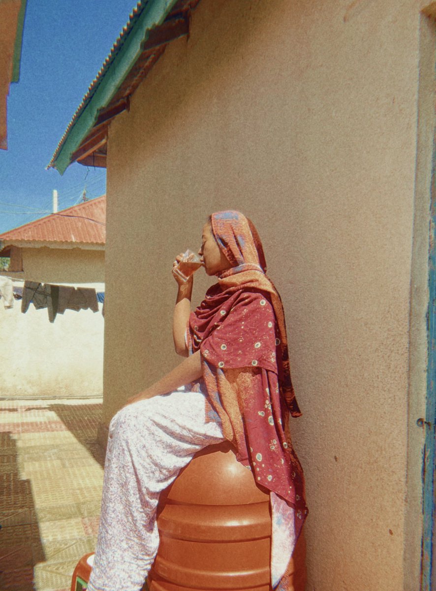 Leyla__Ismail's tweet photo. Enjoying Dhakajabiyee (Tea that hits different) .☀️

#sunny https://t.co/tyKX7gTyre