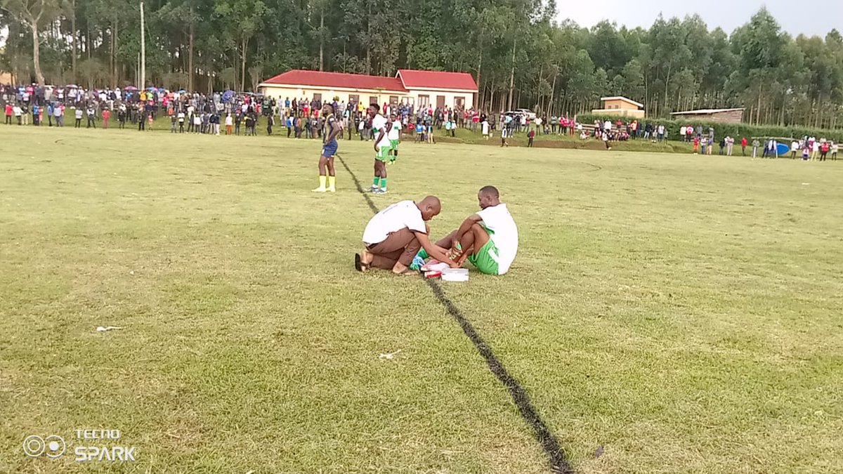 Bushenyi Derby
Six 0 FC Vs Bushenyi Veterans
Bafana injured
Substitution
substitute for vets
Bafana out, 
Sembatya Ibrahim in
 Still 0:0 <a href="/WesternRegionFA/">Western Region Football Associations</a>