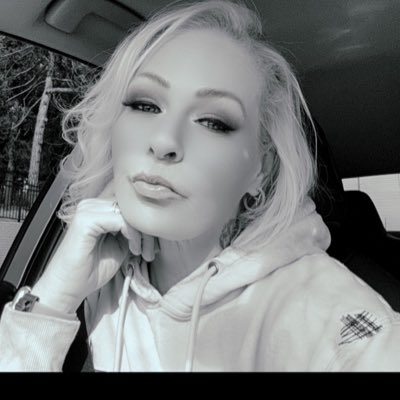 BL0Ndi_3's tweet photo. #NewProfilePic https://t.co/yvHuQHiuXM