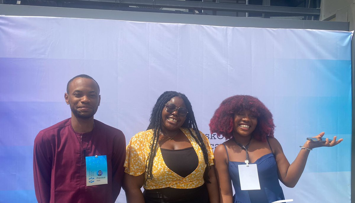 senpaiadaa's tweet image. FlaskConAfrica today was amazing. Looking forward to the next 💙

#flaskconafrica #flaskcon