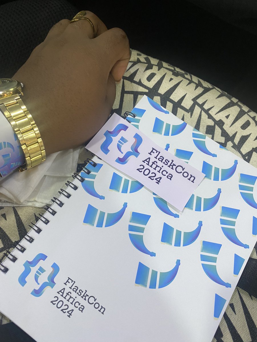 senpaiadaa's tweet image. FlaskConAfrica today was amazing. Looking forward to the next 💙

#flaskconafrica #flaskcon