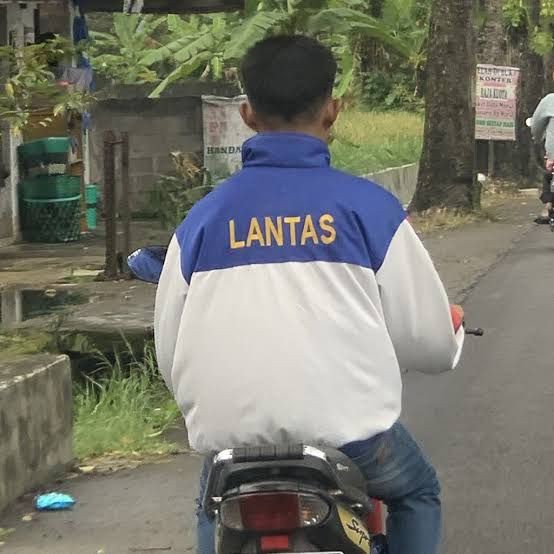 basicgvrl's tweet image. "tomoro expansion infinite potential!"

kasir yg belum dibriefing: