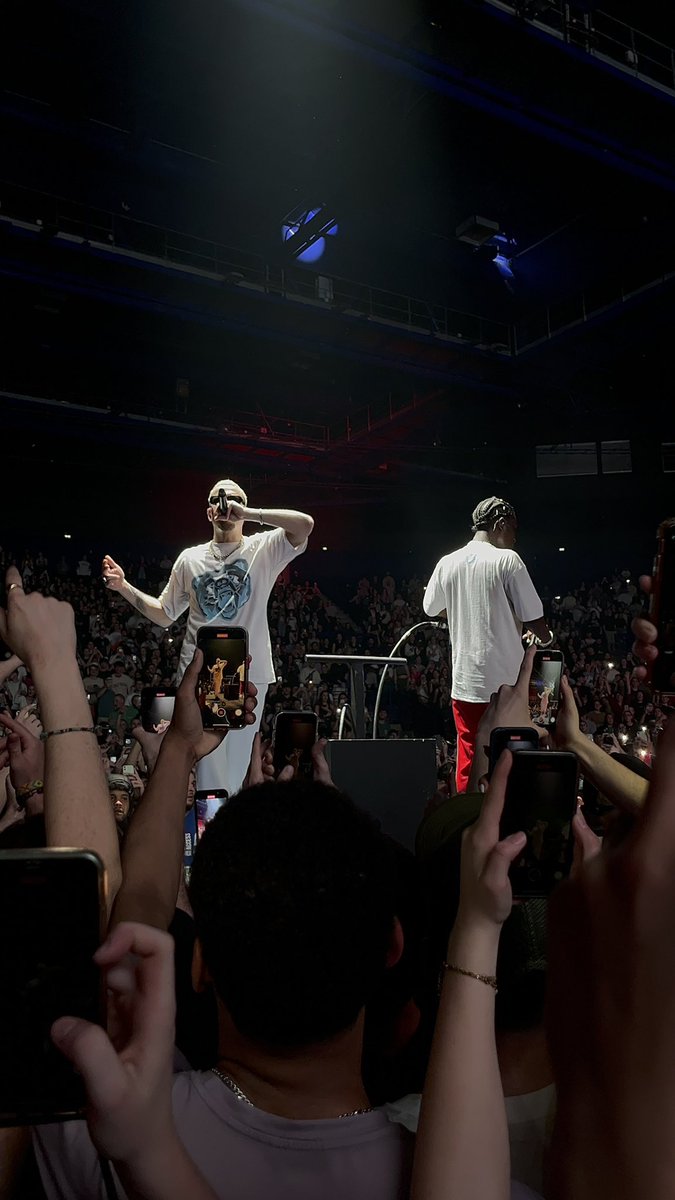 kill_bilnaa's tweet photo. cette année les concerts puuureee c’était innncroyable 🙌🏻 https://t.co/t051AU0Xsm