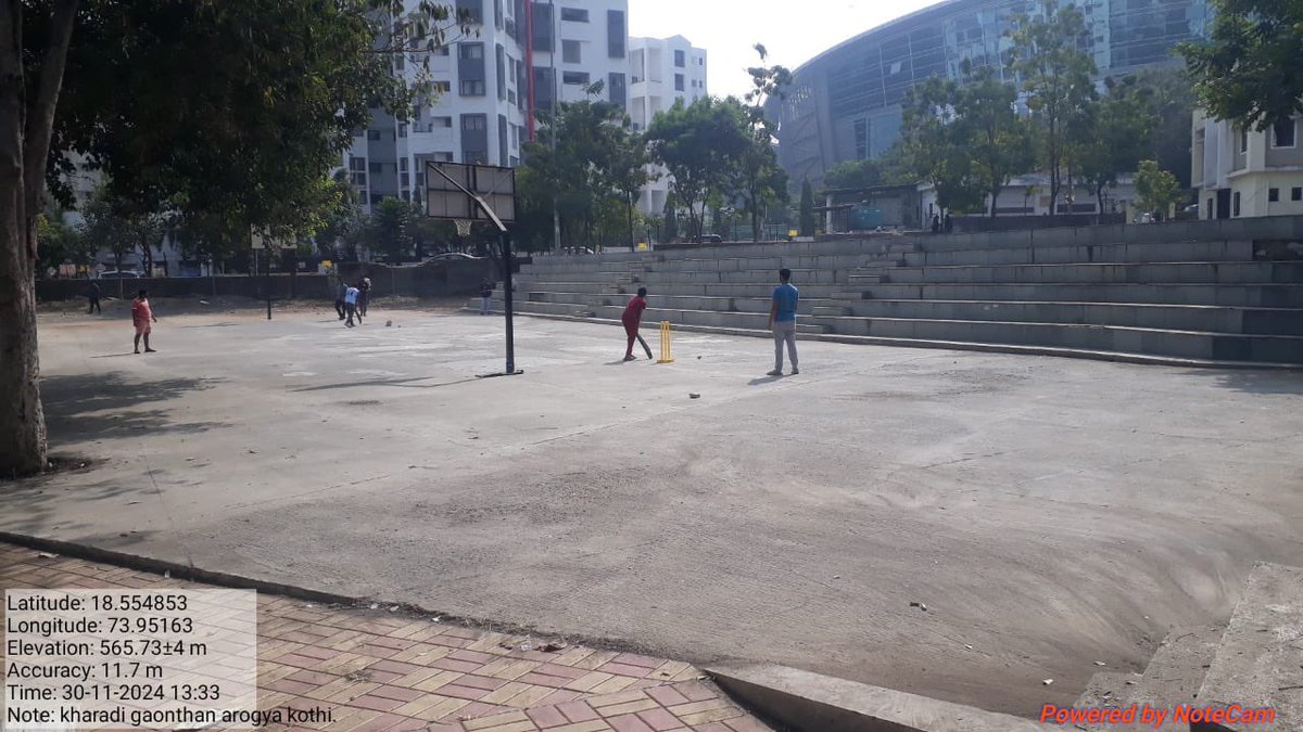 SatishJoshi_1's tweet photo. Thanks to MLA Mr Bapusaheb Pathare, PMC and Team KHSWA, the PMC ground, adjacent to Gera North and Gera South has been cleaned.

Thank you team. Good start today. 
Sushma Mundhe has told that such initiatives can be done every Saturday . We need to identify places and inform them.

@aaplasurendra 
@Kharadicivic 
@KhswaPune 
@CleanKharadi 
@HargudayVeejay 
@dypatil4u 
@linkinsid002 
@SurendraPathare