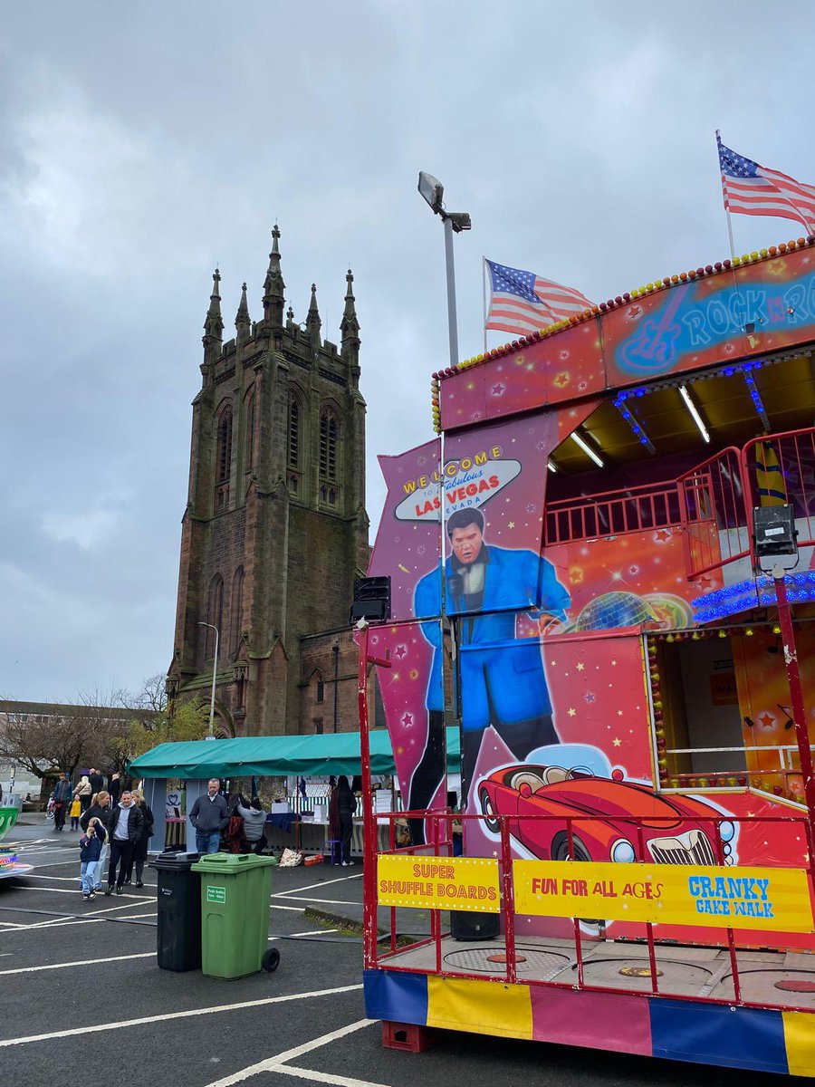 Today’s the day! The <a href="/KirkyBID/">Kirkintilloch BID</a> and <a href="/Regent_CentreK/">The Regent Centre</a> Xmas festivities are under way! If you’re popping along don’t forget to share your pictures with us!