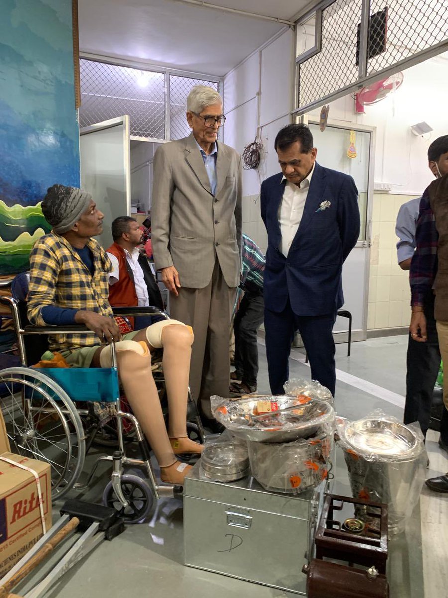 amitabhk87's tweet photo. Mr D.R. Mehta is easily the most inspirational IAS officer I have met in my life. He was Chairman SEBI for two terms from 1995-2002. 
Earlier in his career he had suffered severe injuries in a car accident. He established BMVSS -an NGO and started rehabilitating persons with physical disabilities with prosthetic limbs free of cost. 

He popularised the low cost Jaipur limb, knee and foot and made population scale impact. Till date his organisation has supported over 2.2 Mln physically disabled people. The Jaipur Knee has been rated as the 50 best innovations of the world by Time Magazine. 

I have never seen such commitment, dedication, compassion and selfless service. Even at the age of 88 he lives and breathes Jaipur foot, knee and limb. 
Amazing person!