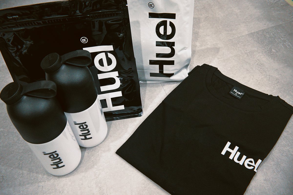 Huel ブラックエディション【ソルティッドキャラメル味2袋】⑦