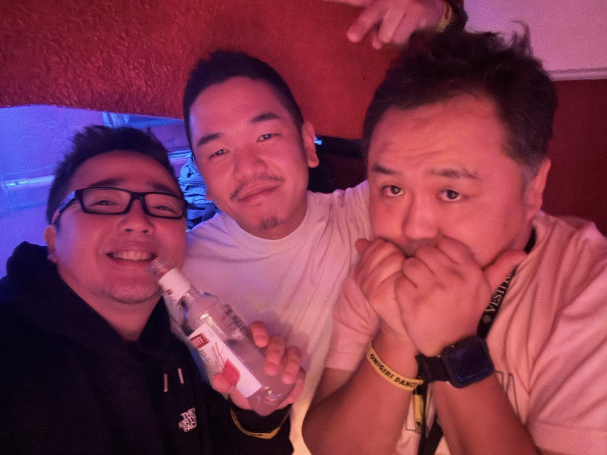 DJ MOTCHY (@motchydj) on Twitter photo おにぎり三人官女でお待ちしてます♪
#おにぎり男子 おにぎり三人官女でお待ちしてます♪
#おにぎり男子