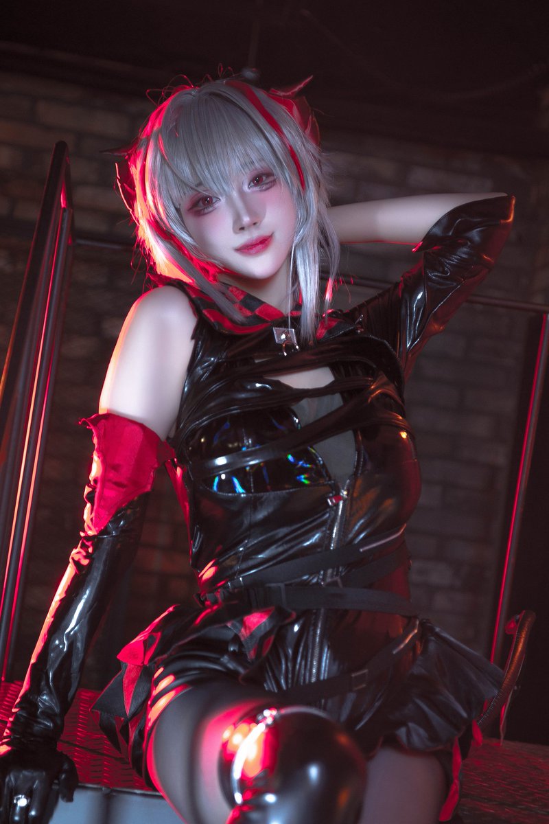 W
명일방주

P. 스타님